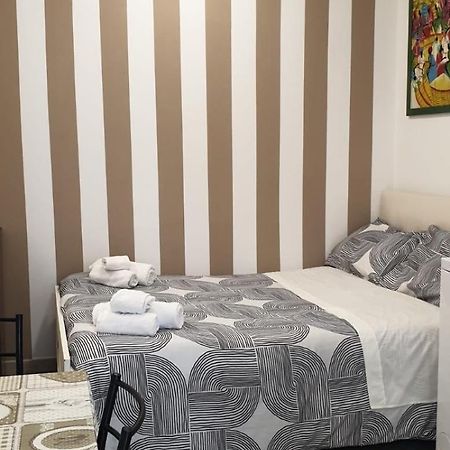 Апартаменты Mini Loft - Bari Centro - A Due Passi Dal Mare Экстерьер фото