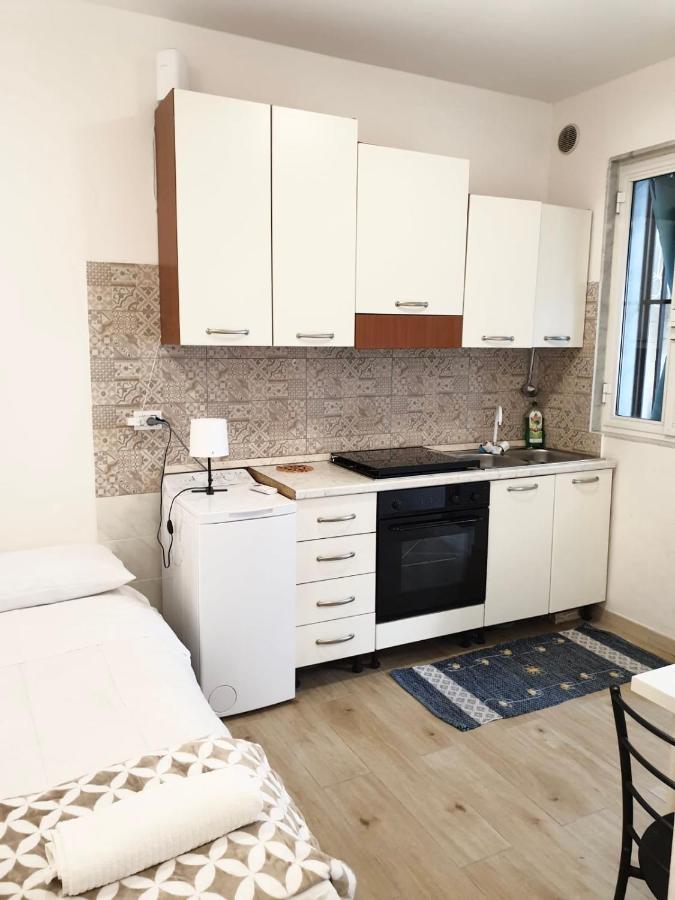 Апартаменты Mini Loft - Bari Centro - A Due Passi Dal Mare Экстерьер фото