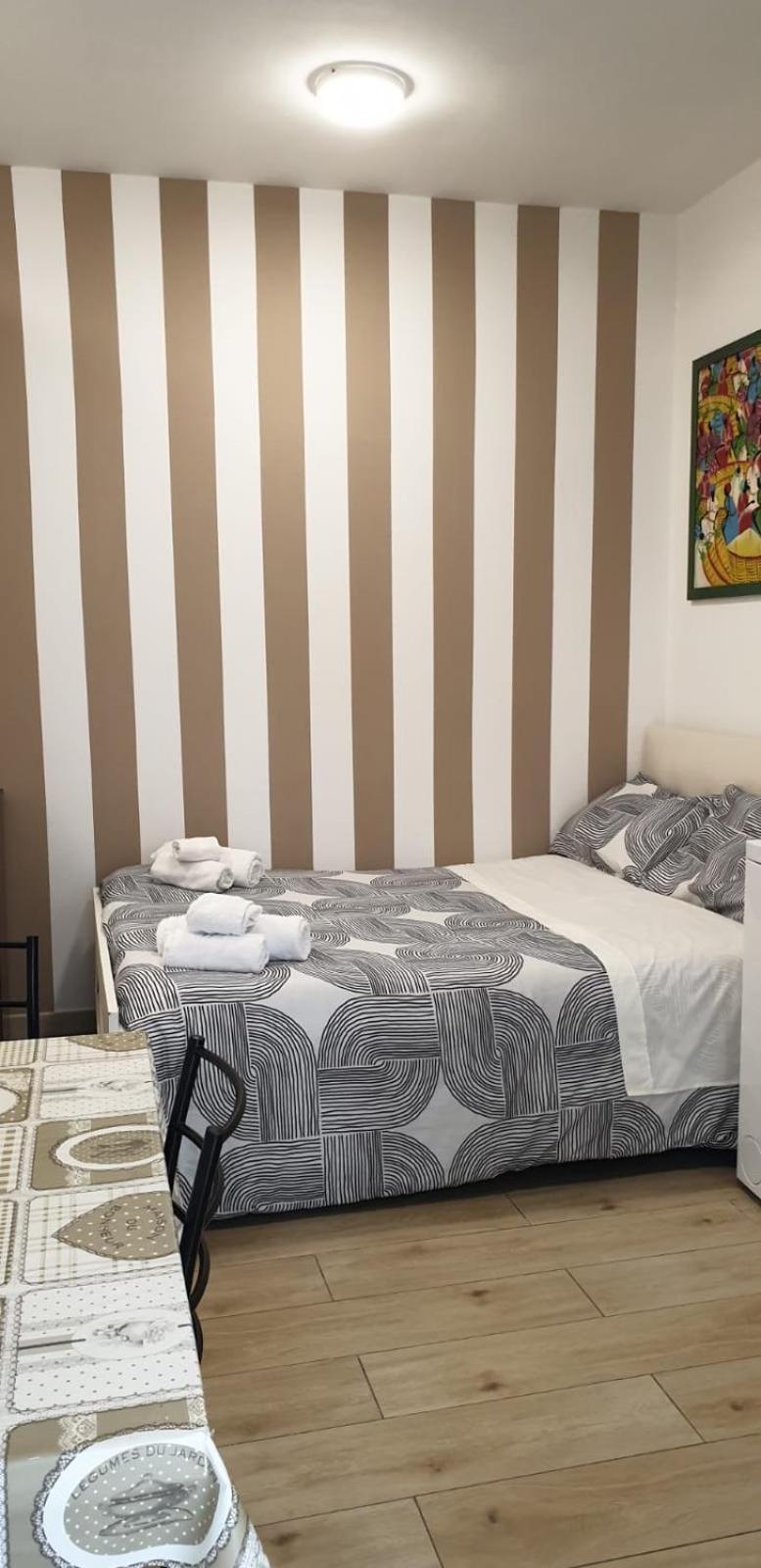 Апартаменты Mini Loft - Bari Centro - A Due Passi Dal Mare Экстерьер фото